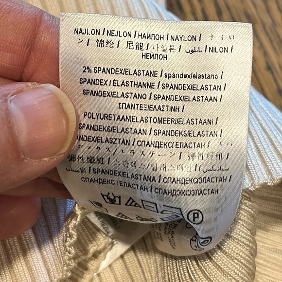 MARCIANO - Sleeveless Turtleneck Knit Top - Size XS - Picture 6 of 8